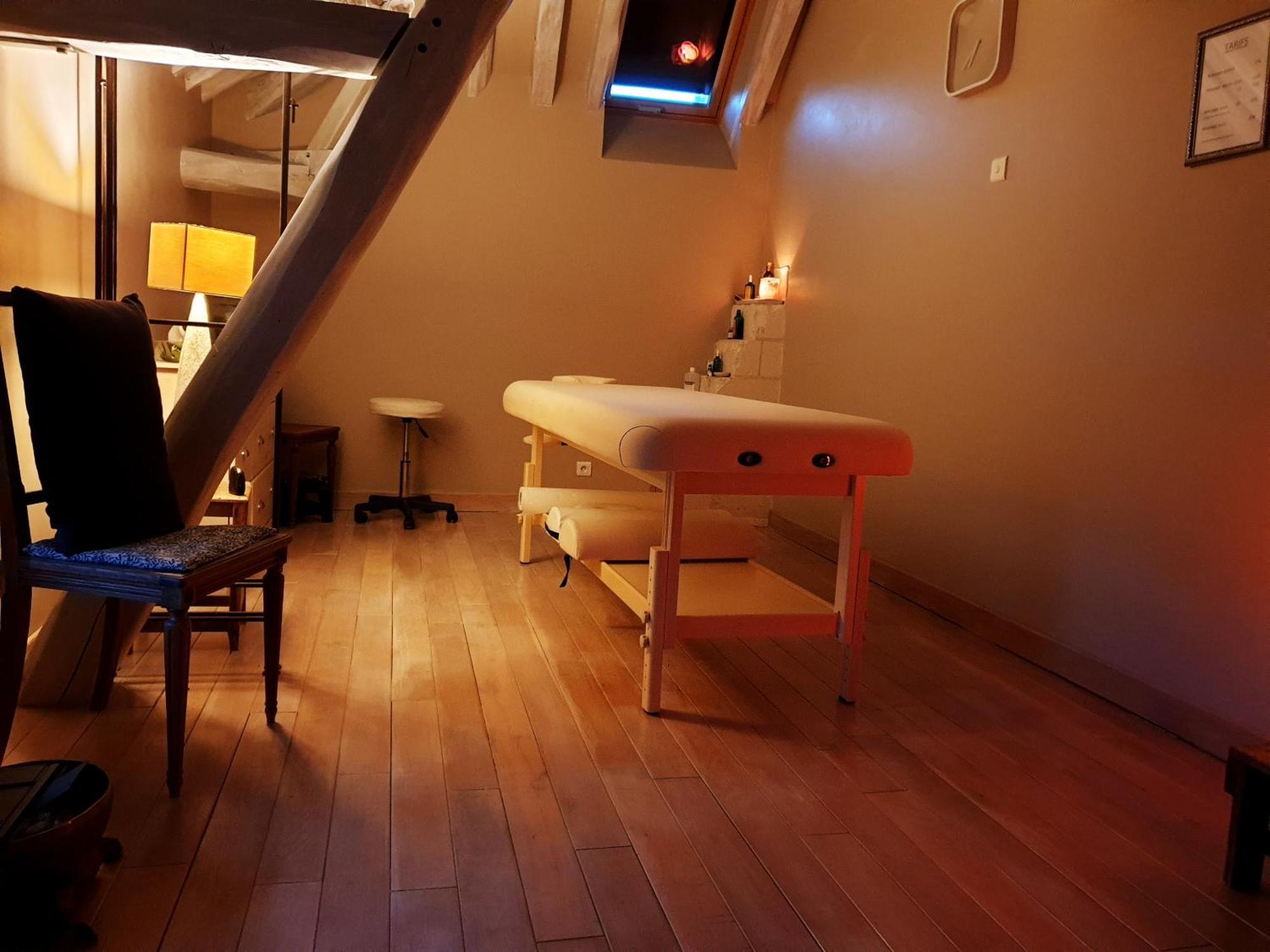 Sous Les Toits Bed & Breakfast Dosches Luaran gambar